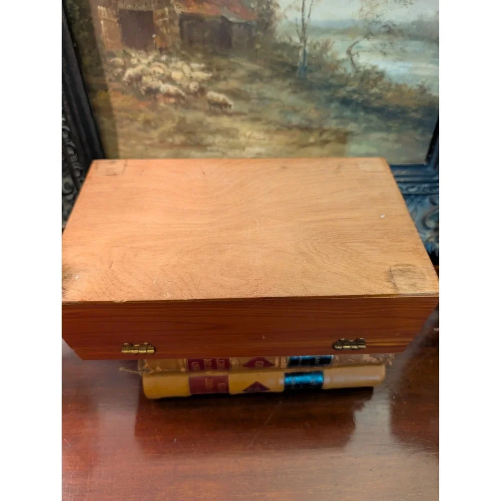 Vintage Carved Cedar Wood Jewelry Box Pastoral Landscape Mirror Trinket Chest